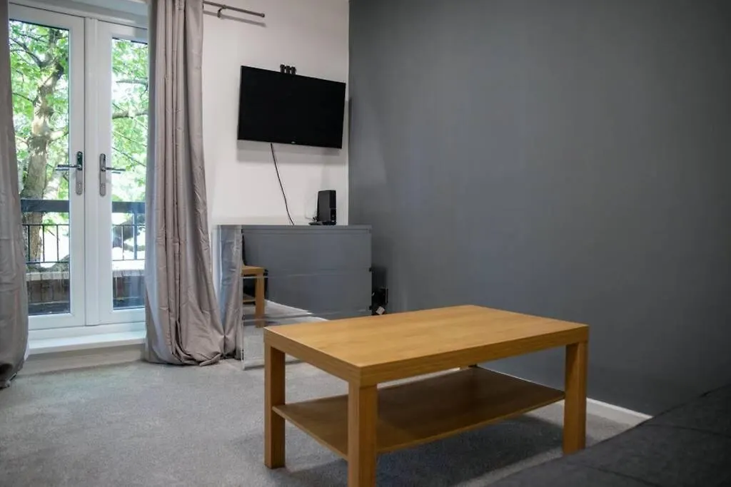 Modern 1-Bedroom Near Leeds Arena W Free Parking