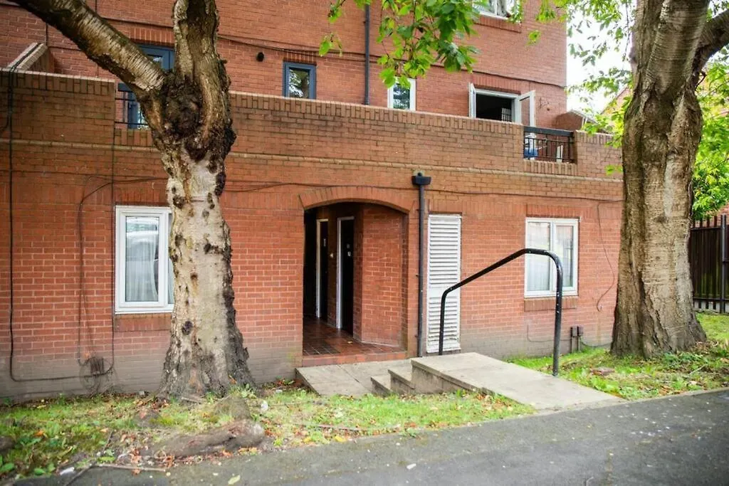 Modern 1-Bedroom Near Leeds Arena W Free Parking Λιντς